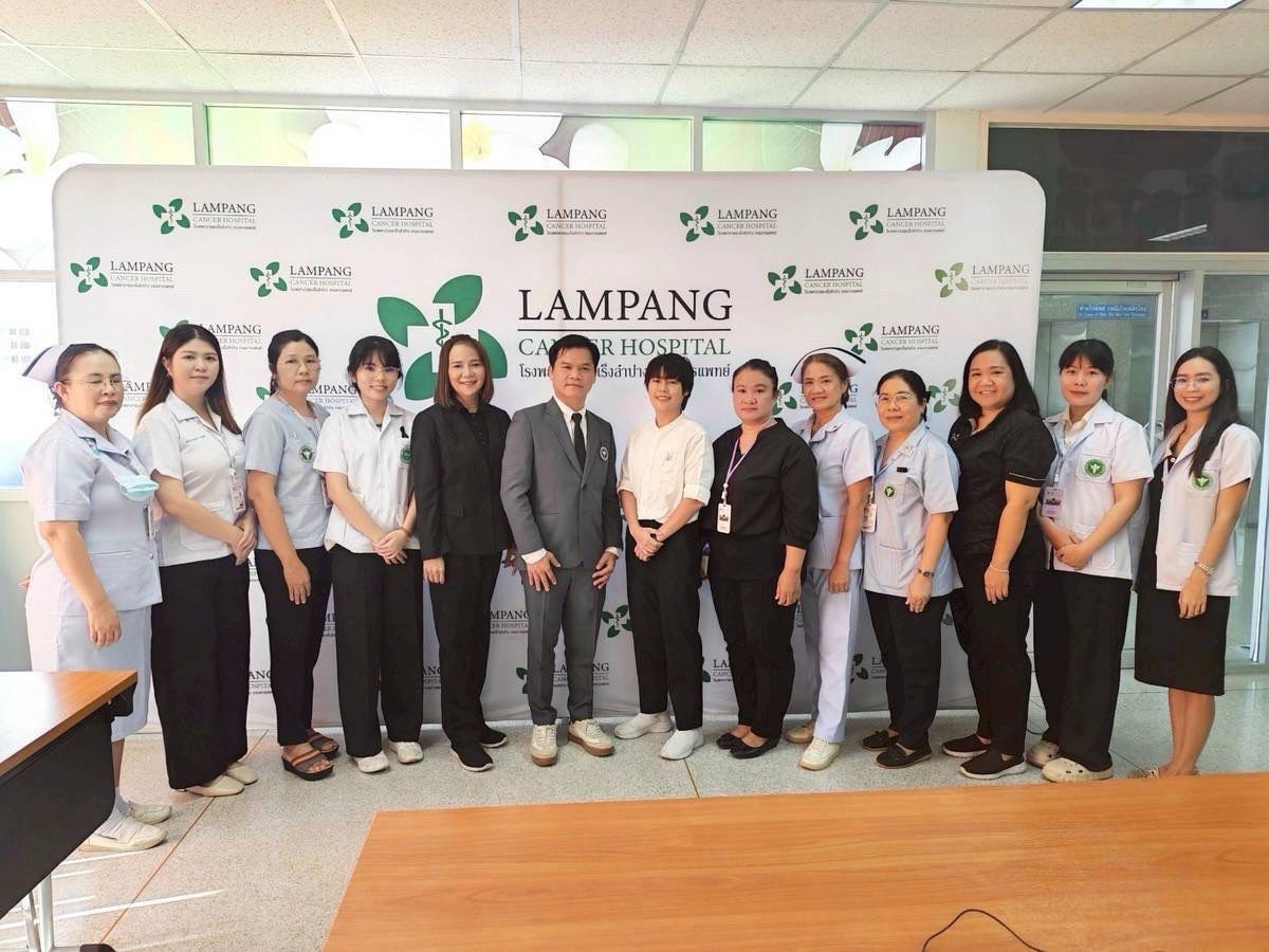 ต้อนรับคณะบุคลากรจากกลุ่มงานเวชศาสตร์ประคับประคอง โรงพยาบาลมะเร็งลพบุรี จำนวน 3 ท่าน เป็นบุคลากร พยาบาล นักรังสีการแพทย์ และนักกายภาพบำบัด