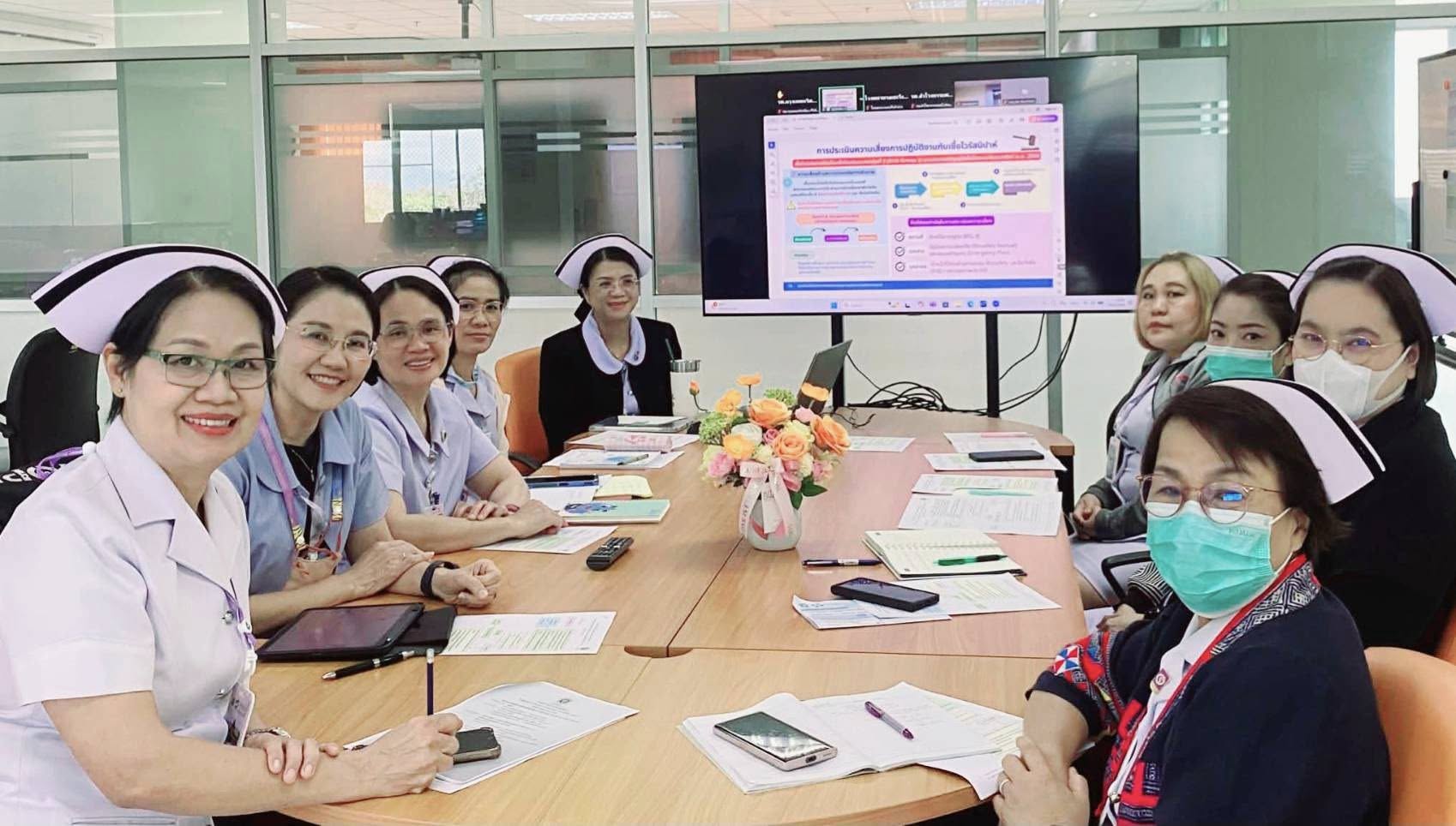 อบรมเชิงปฏิบัติการ 